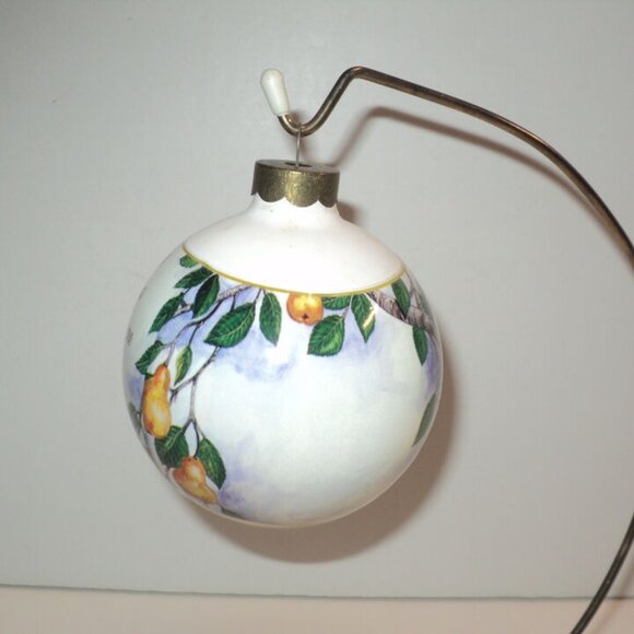 A Partridge in a Pear Tree Ornament Vintage 1970's 3 1/2" H x 3 1/4" W Christmas - Picture 3 of 6